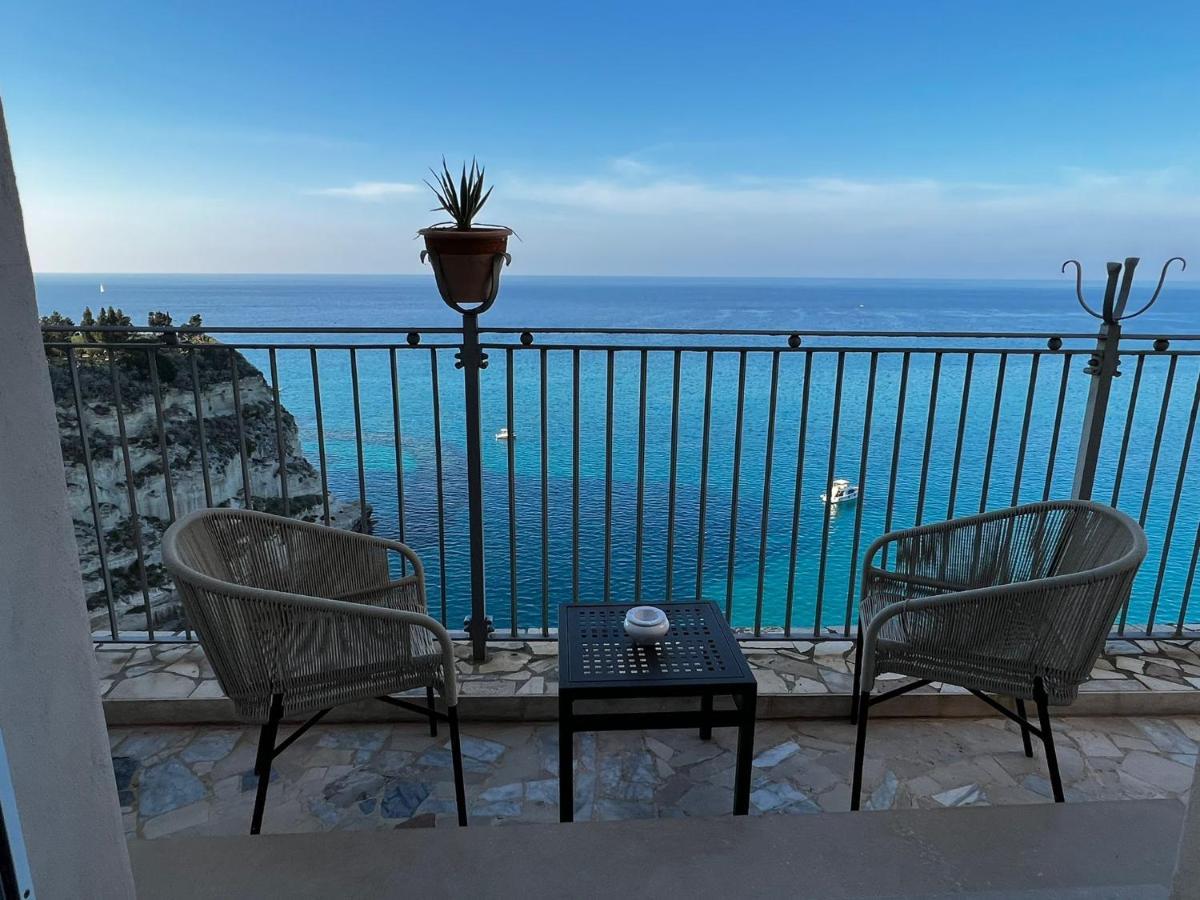 Couette-café La Dolce A 4*
